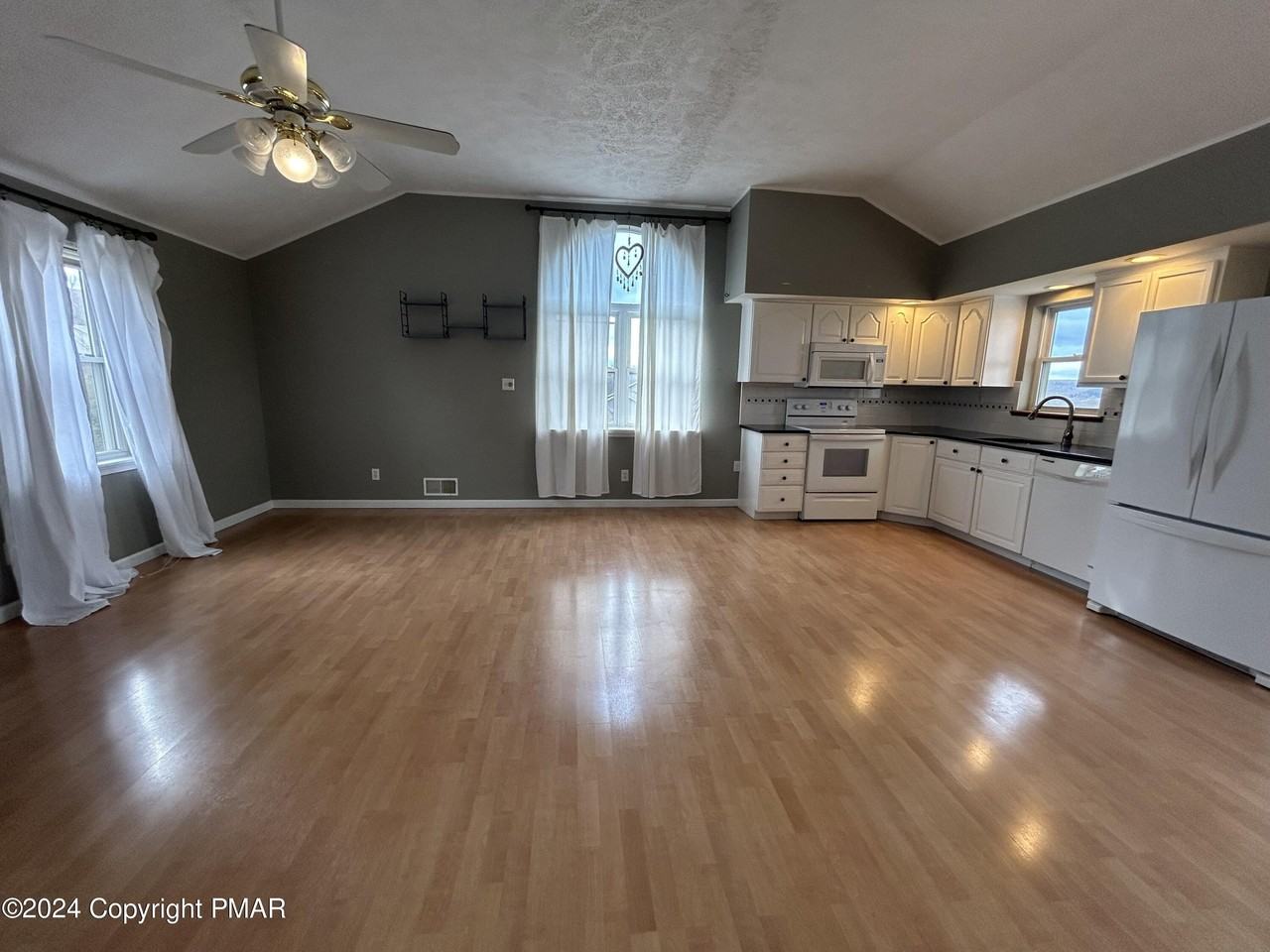 204 Bittenbender Dr - Photo 6 of 23