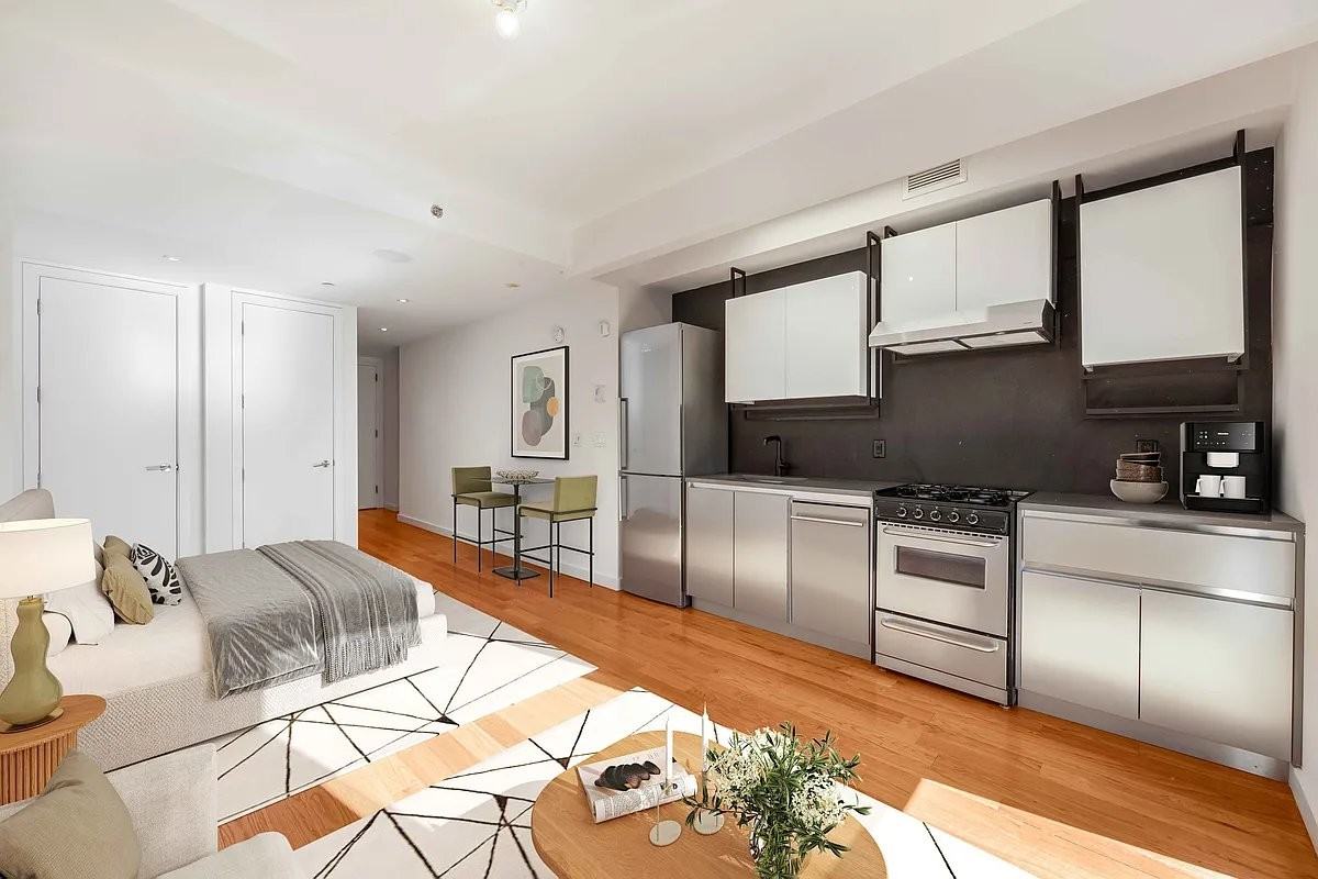 123 Melrose St #339 - Photo 3 of 6