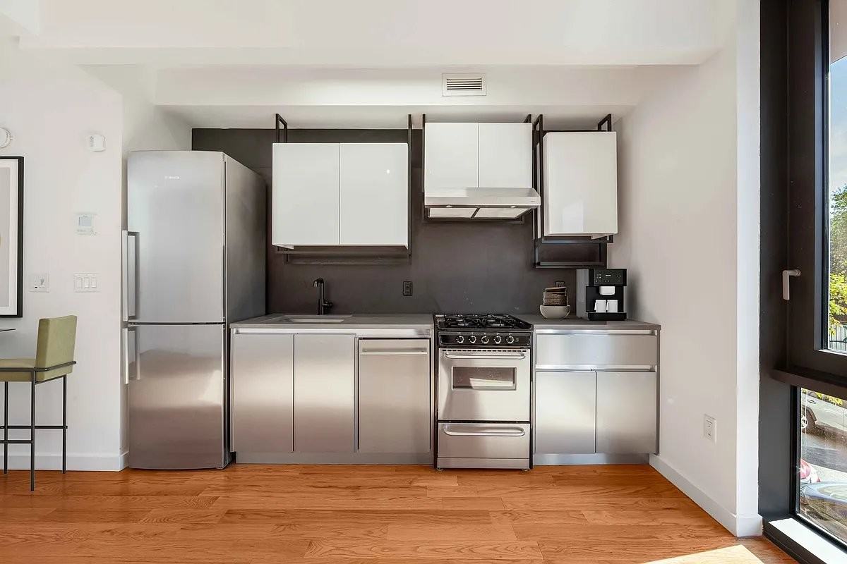 123 Melrose St #339 - Photo 4 of 6