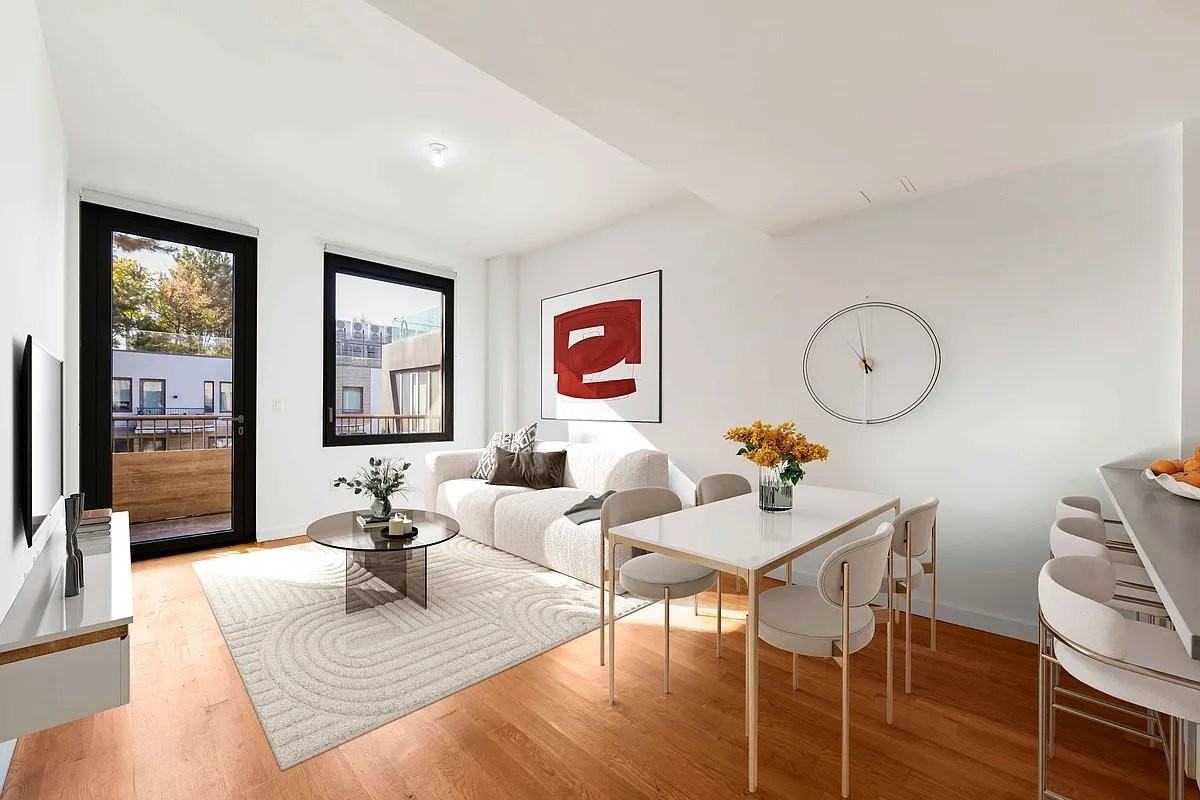 123 Melrose St #828 - Photo 2 of 6