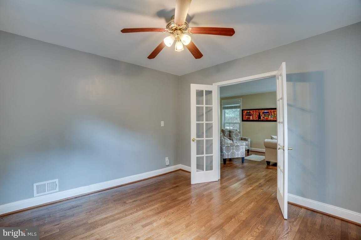 4311 Puller Dr - Photo 6 of 36