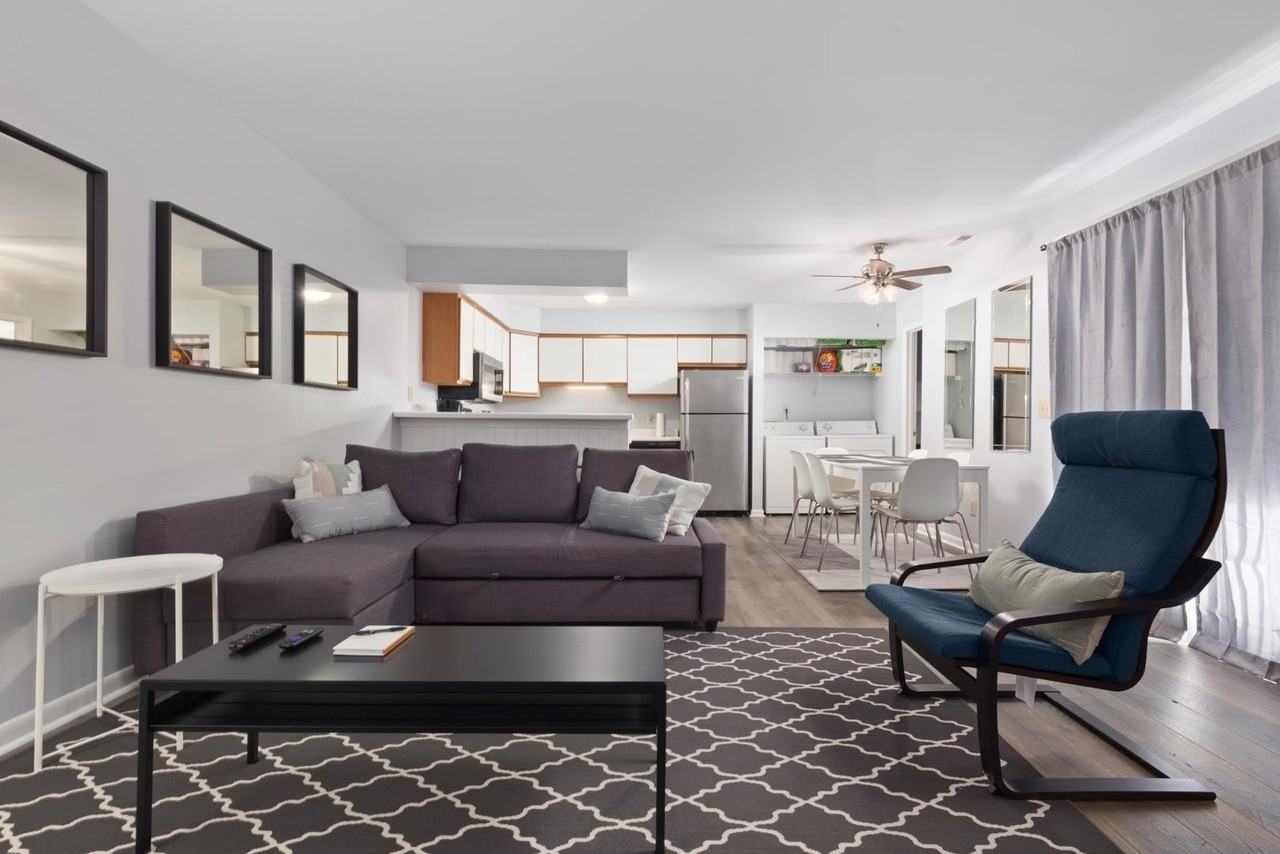 334 Summerwalk Cir - Photo 3 of 27