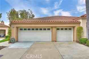 215 S San Vicente Ln - Photo 1 of 1