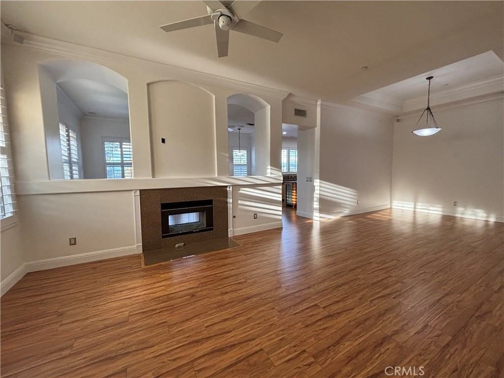 215 S San Vicente Ln - Photo 3 of 9