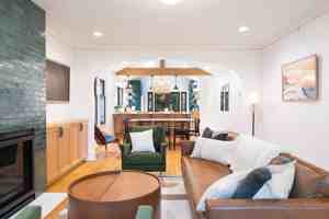 featured image of 2457 4th Ave W