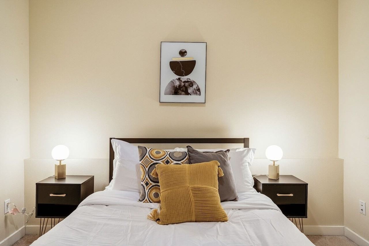 219 Nickerson St #1036023P - Photo 6 of 47