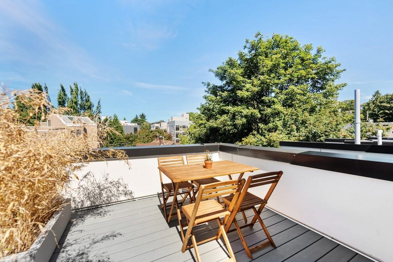 422 10th Ave E #1035863P - Photo 2 of 21