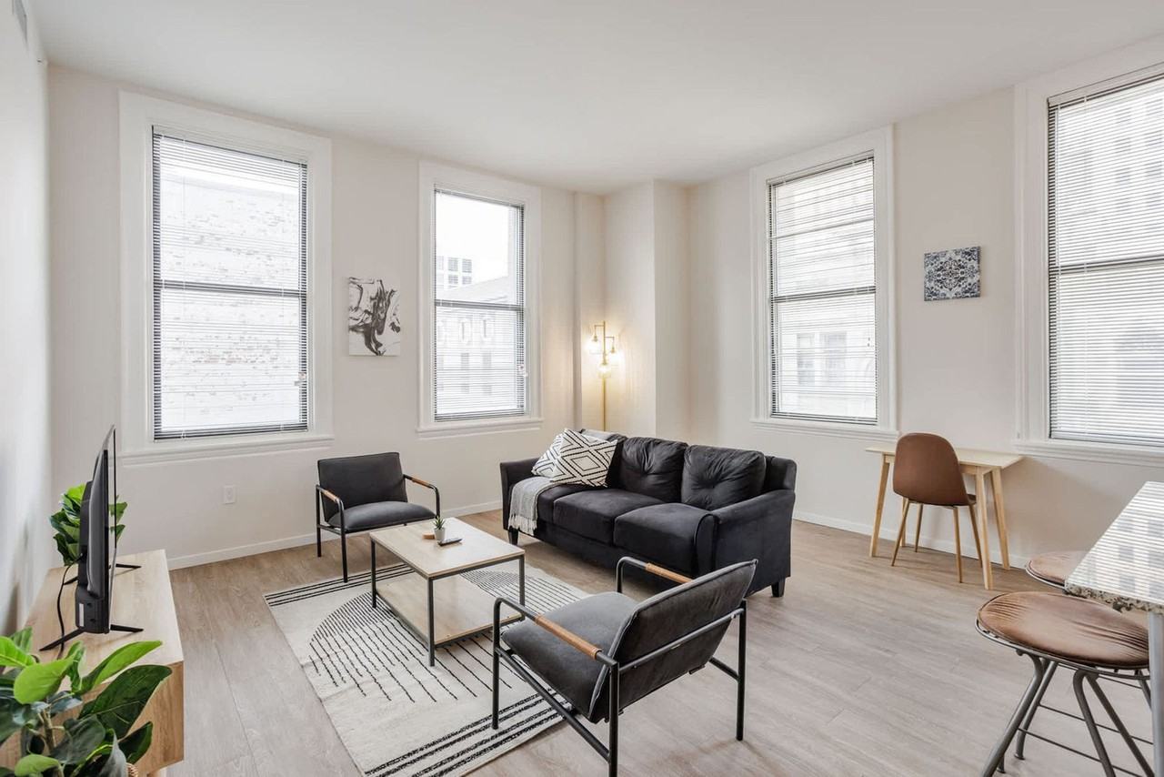 1 West 4th Street - Photo 5 of 31