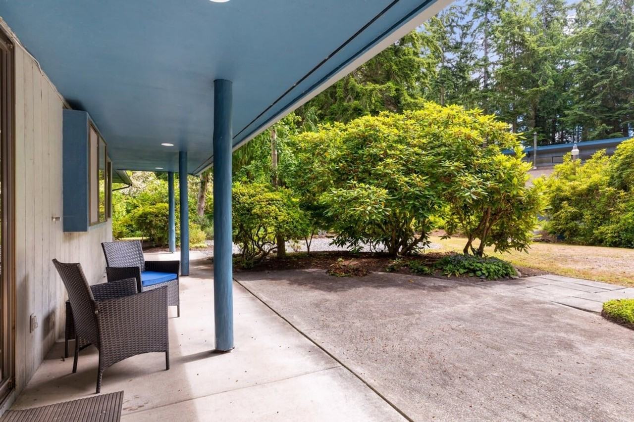 804 N Main St #1036058P - Photo 6 of 50