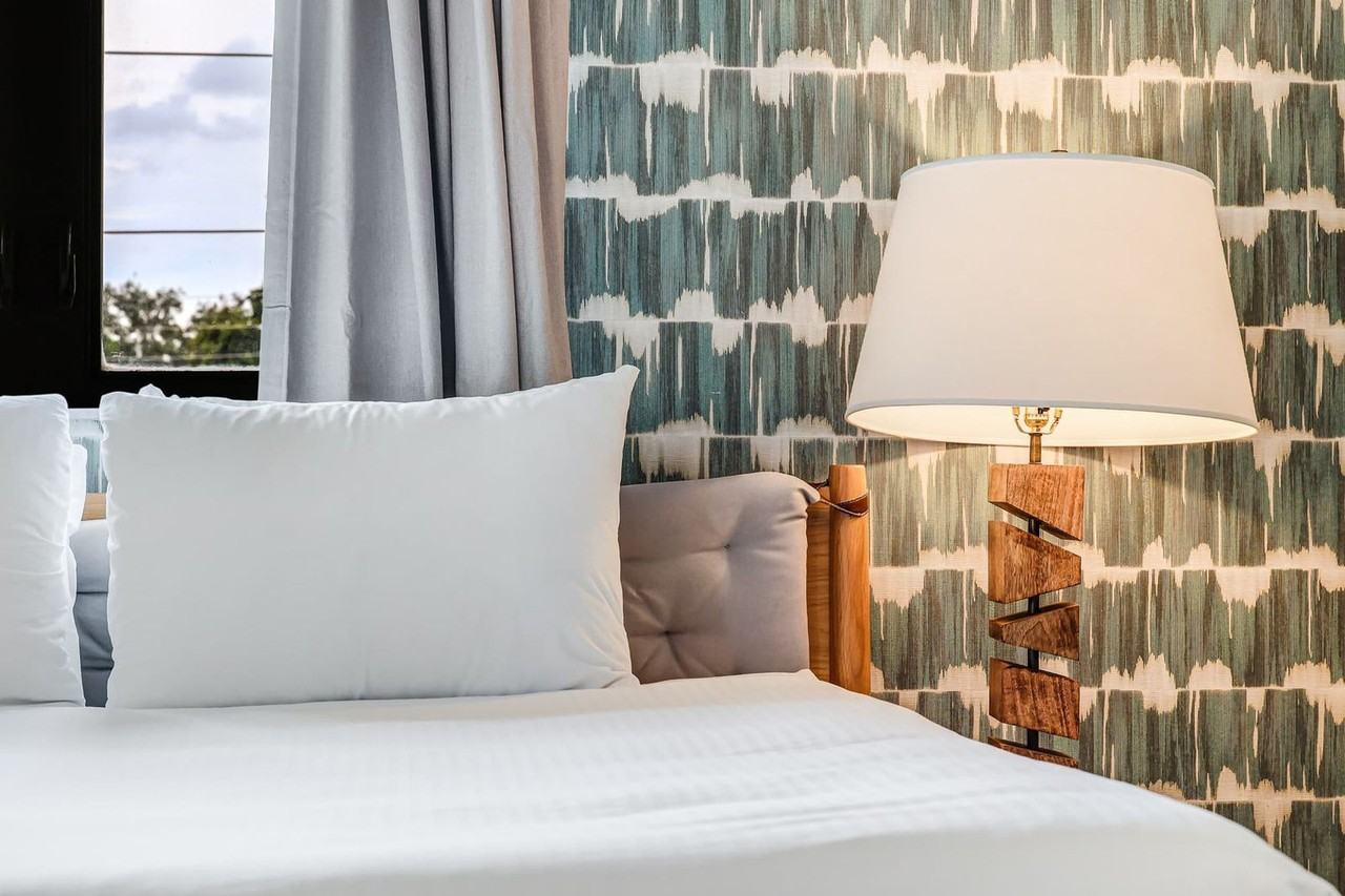 3031 Ne 4th Ave #1272302P - Photo 3 of 39