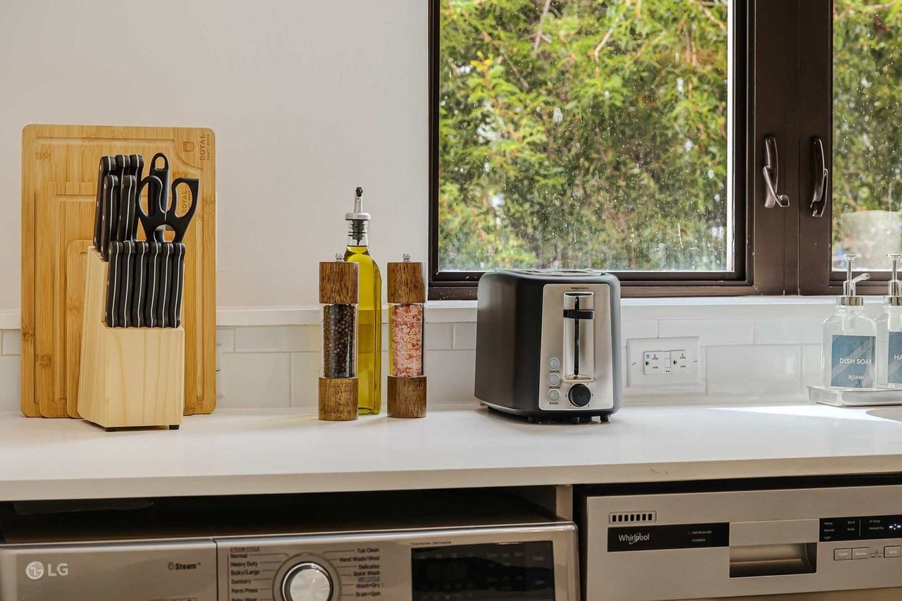 3031 Ne 4th Ave #1272302P - Photo 6 of 39