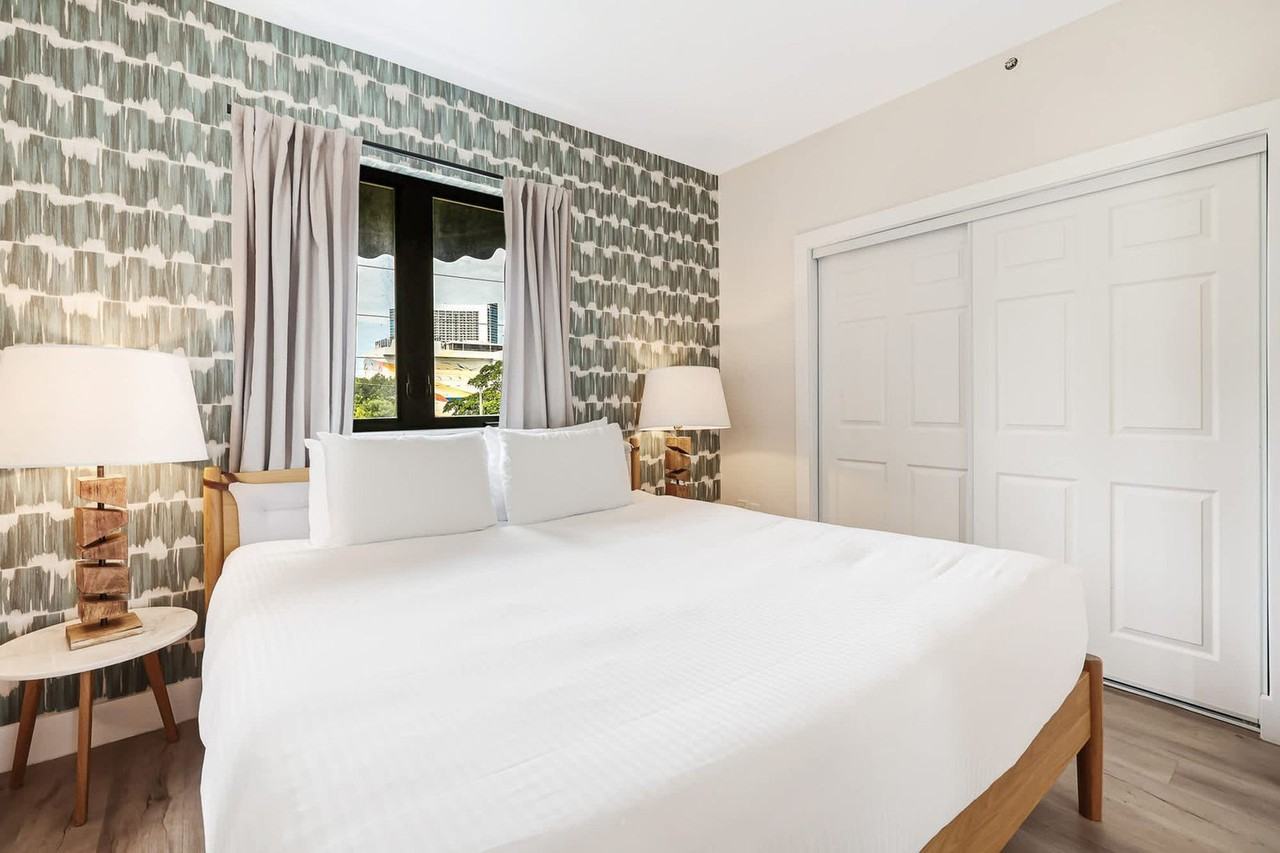 3031 Ne 4th Ave #1272302P - Photo 7 of 39