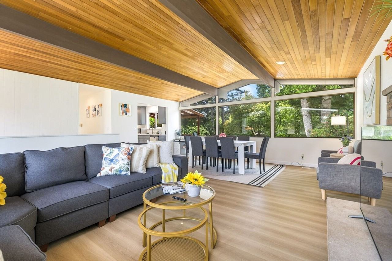 12527 Se 52nd St #1335049P - Photo 7 of 50