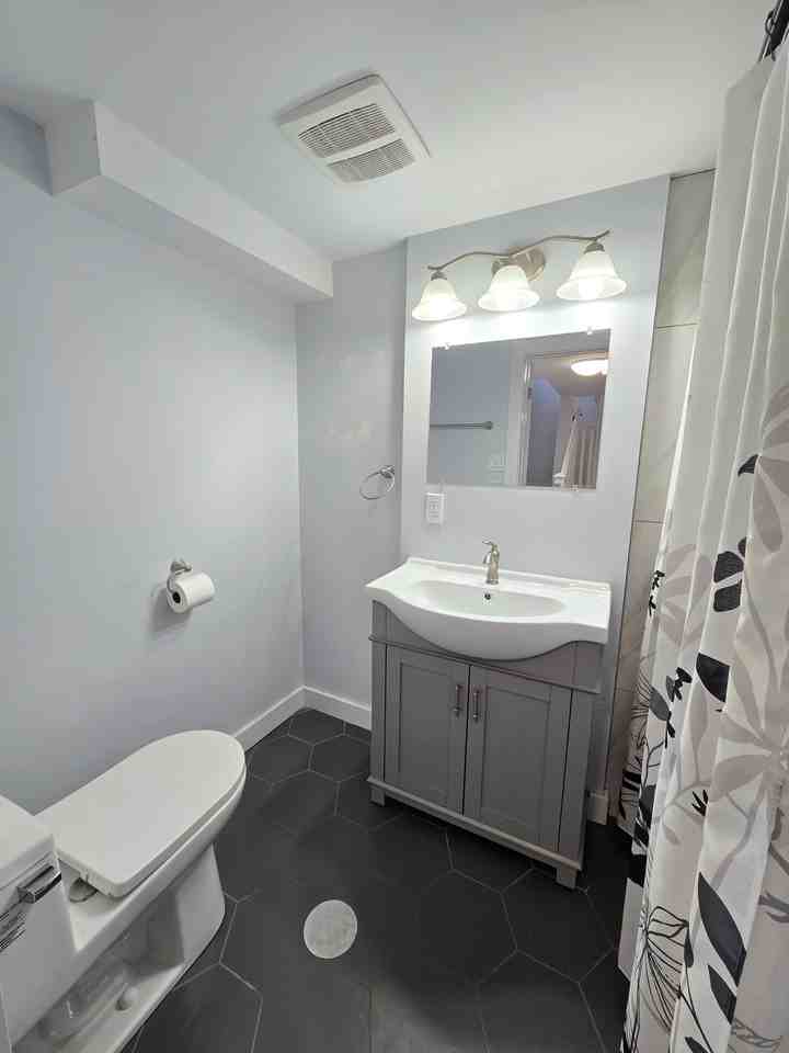 55 Sandra Street West #2 - Photo 7 of 11