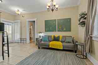 611 S Orleans Ave - Photo 1 of 1