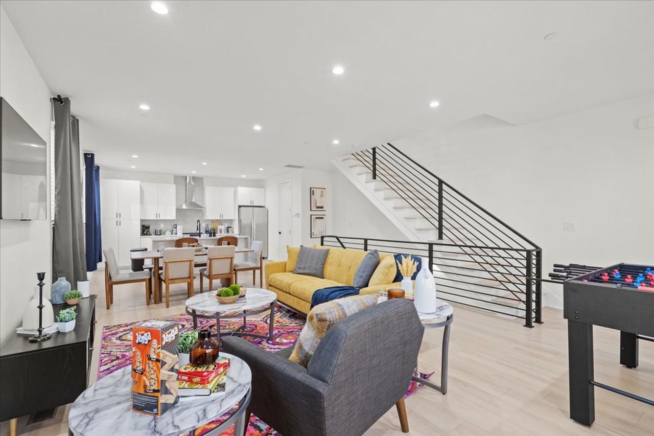 1111 Dade St #1366791P - Photo 2 of 34