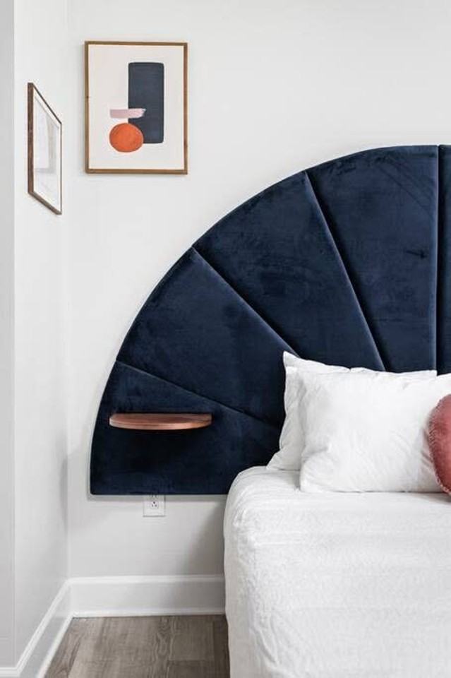 5858 N College Ave #1376595P - Photo 6 of 27