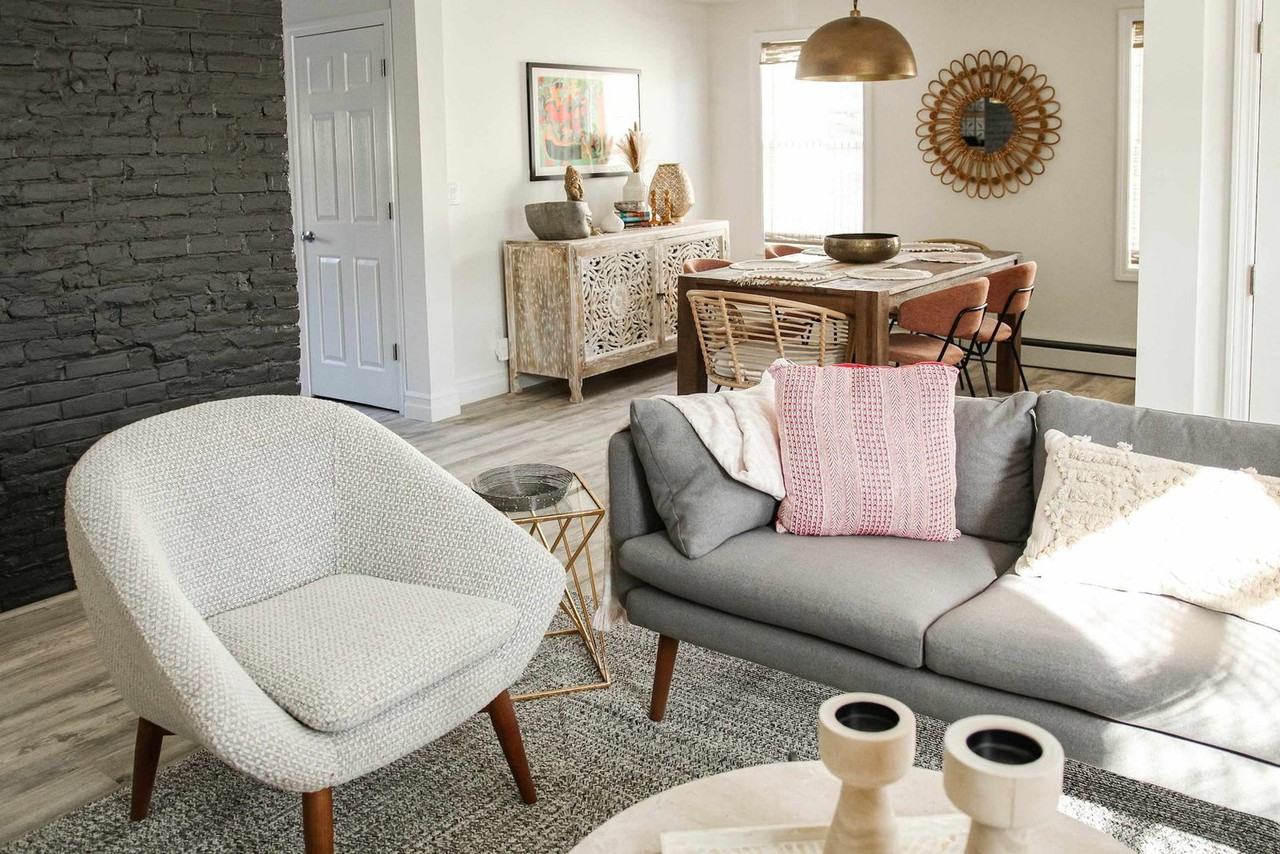 136 Main Street - Photo 3 of 48