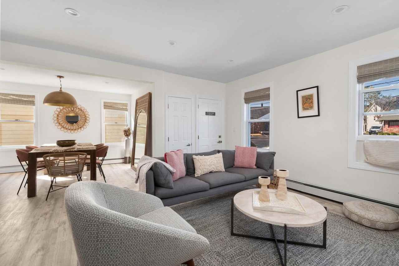 136 Main Street - Photo 4 of 48