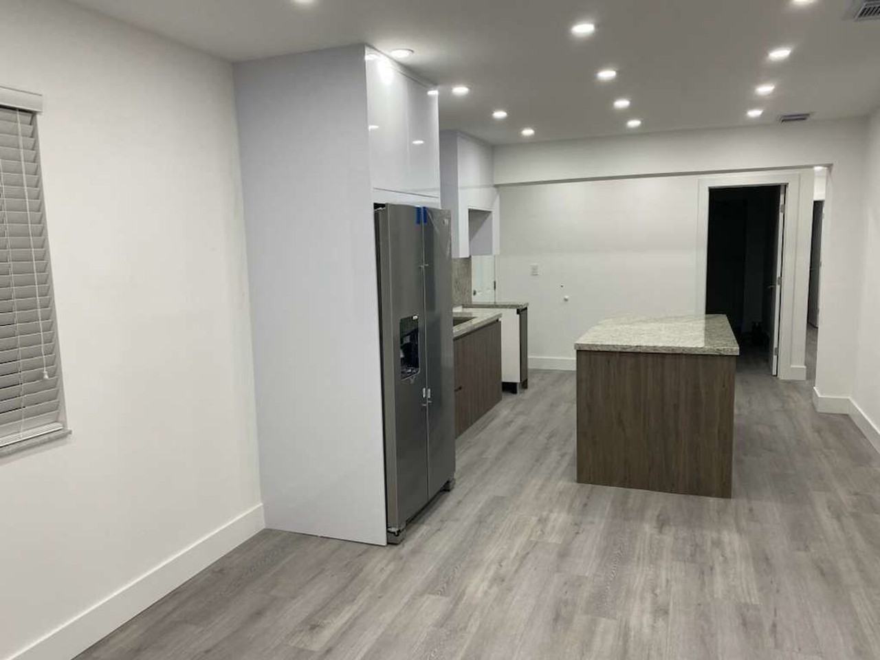 2217 Nw 7th St #1380876P - Photo 2 of 31