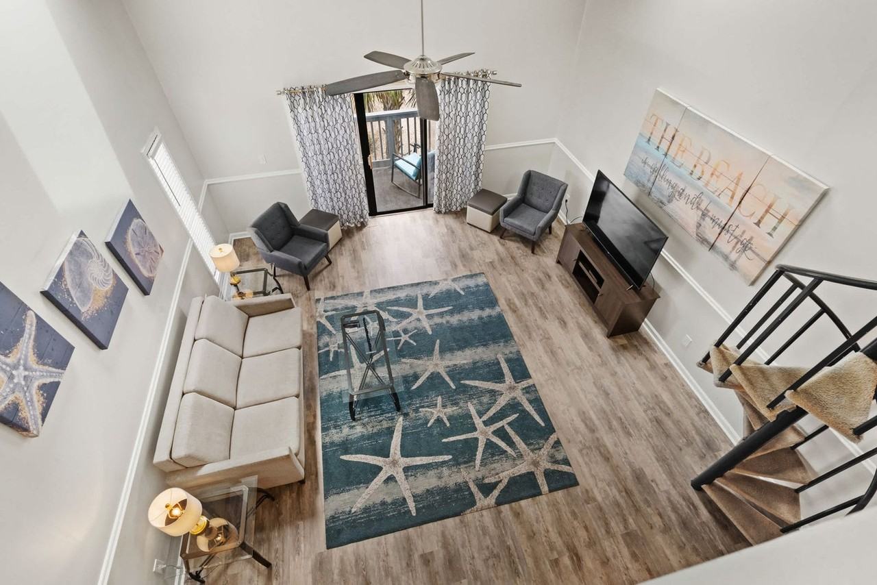 1890 Colony Dr #1381671P - Photo 5 of 39