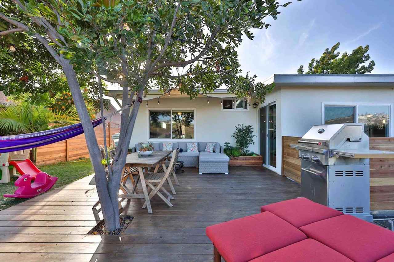 6421 Carthage St #1382147P - Photo 3 of 25