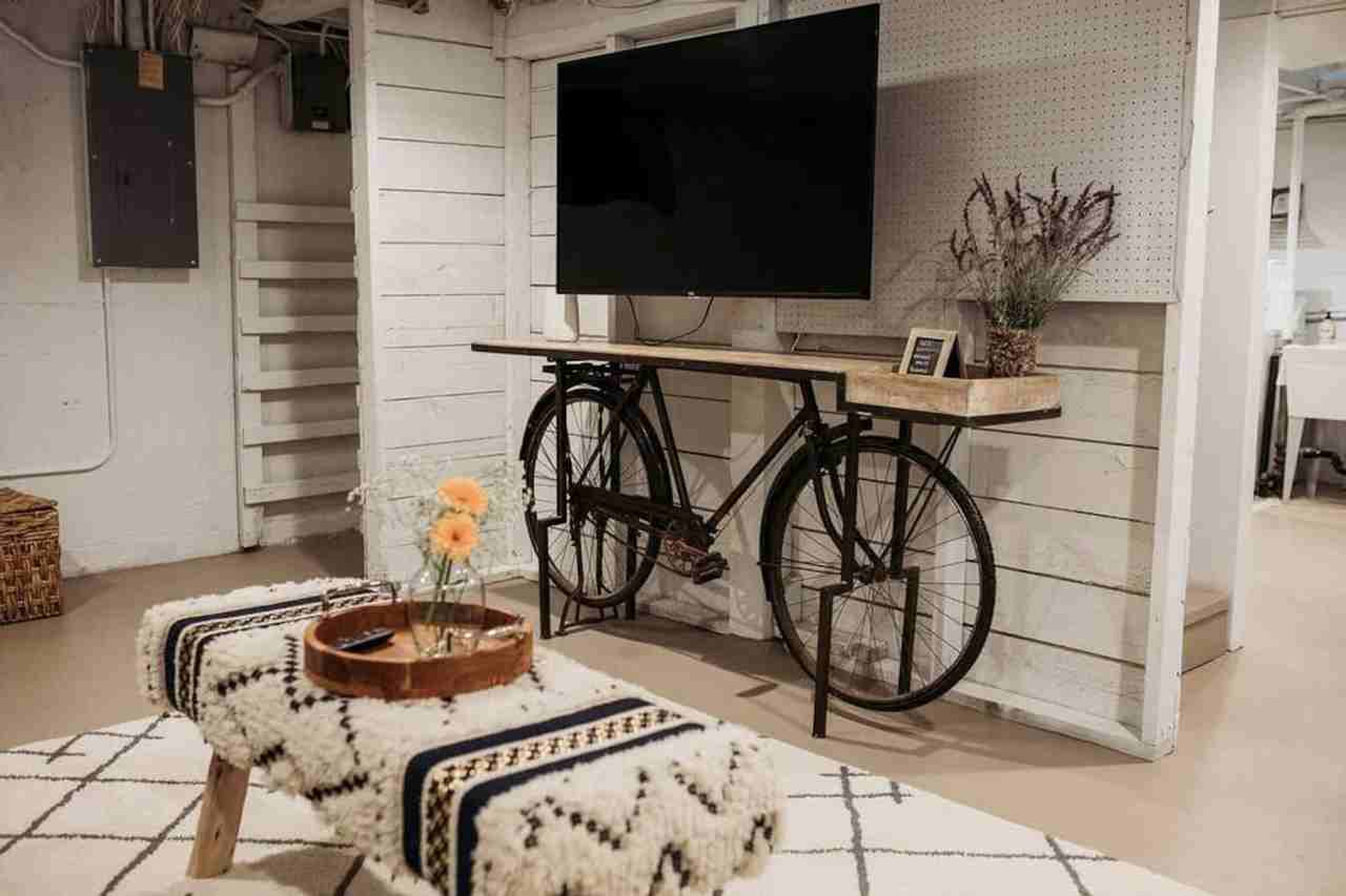 4401 Nw Columbia St #1381889P - Photo 2 of 43