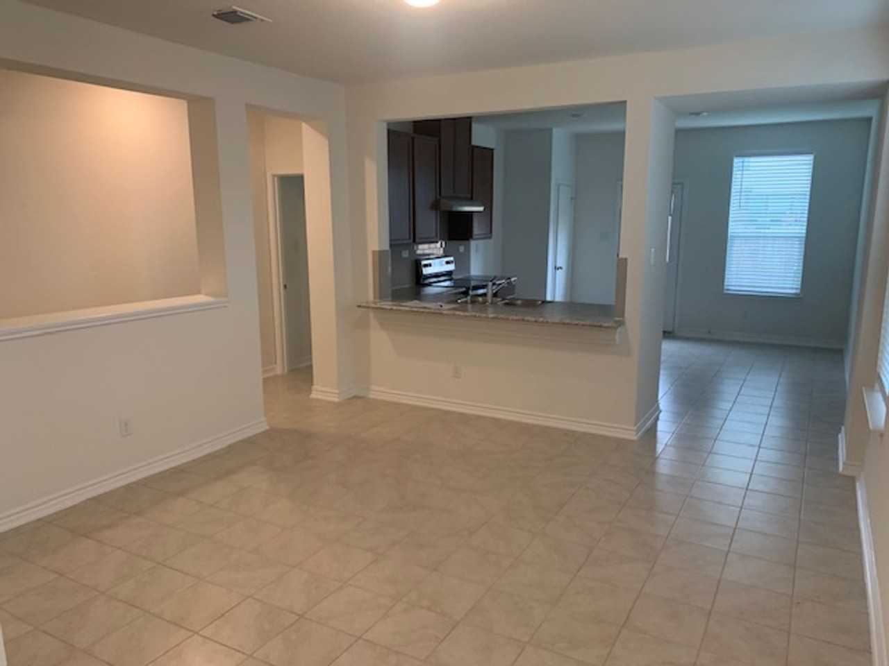 11723 Midnight Rain - Photo 4 of 16