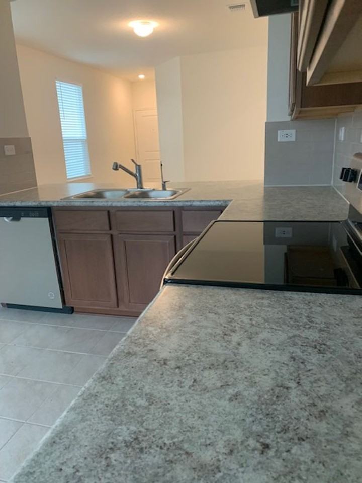 11723 Midnight Rain - Photo 7 of 16