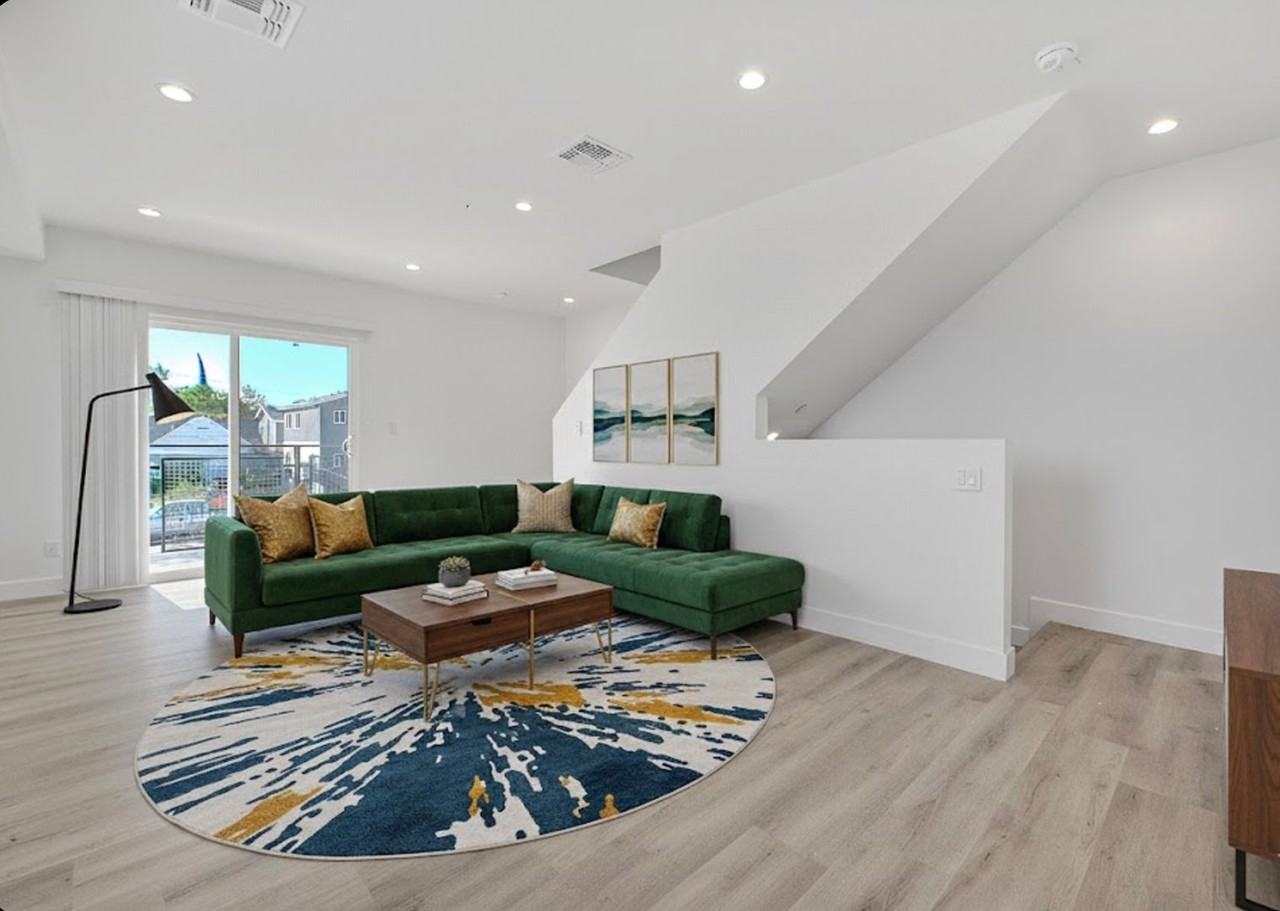 5850 Vineland Ave #2 - Photo 2 of 20