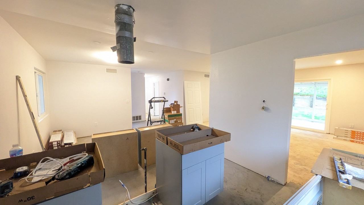 9920 Medina Dr - Photo 6 of 17