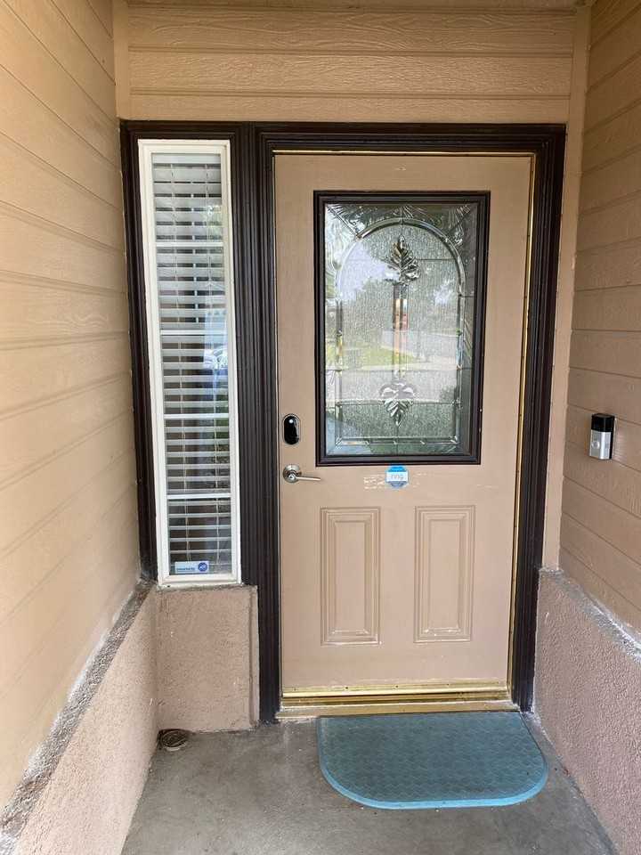 5702 Seasons Valley Ct - Photo 6 of 49