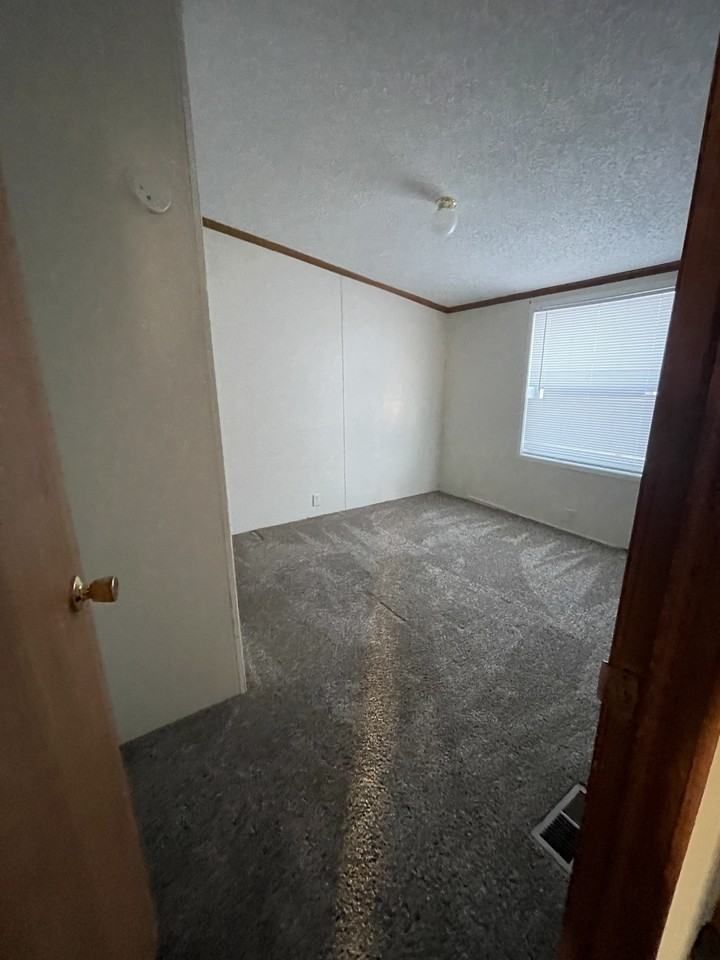 106 Ashley Cir #106 - Photo 7 of 9