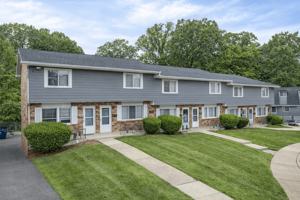 featured image of 1683 Dominion Dr