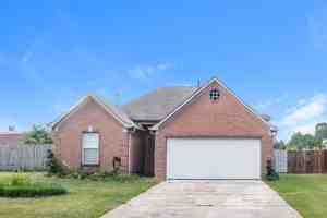 featured image of 10267 Fox Hunt Dr