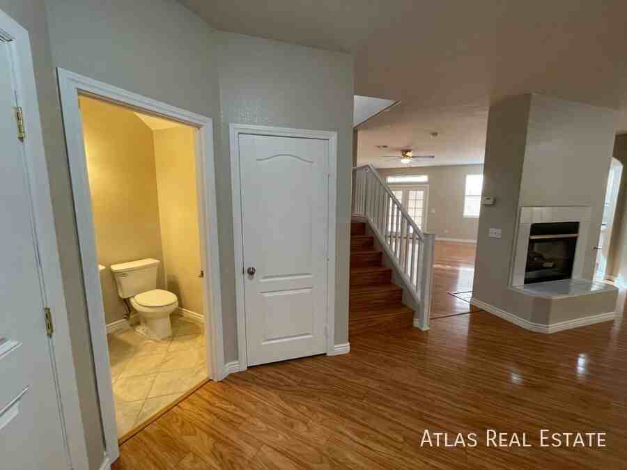 4009 Bella Palermo Way - Photo 3 of 23