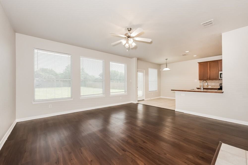 1212 Fleetwood Cove Dr - Photo 5 of 17