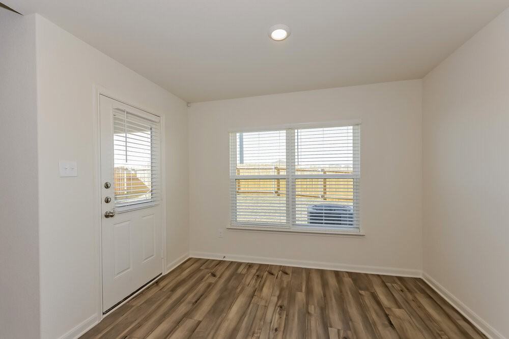 9600 Teton Vista Dr - Photo 5 of 16