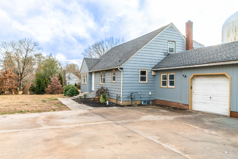 104 Geissinger Ave - Photo 2 of 37