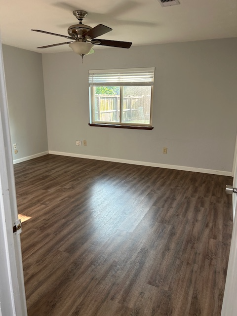 6727 Vanlynn Ln - Photo 7 of 7