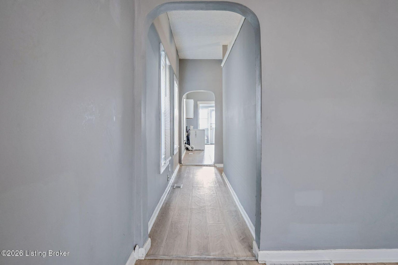 427 1/2 N 28th St - Photo 6 of 15