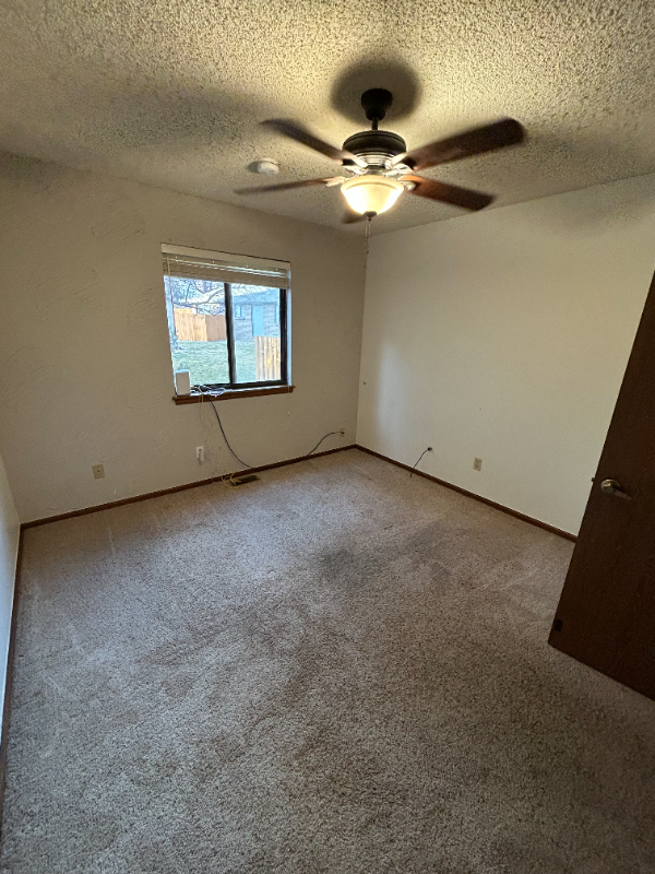 1735 S Allison St #B - Photo 6 of 10