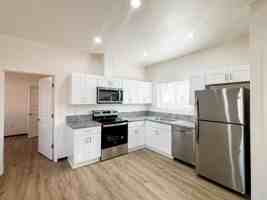 featured image of 5905 Oliver Rd #F