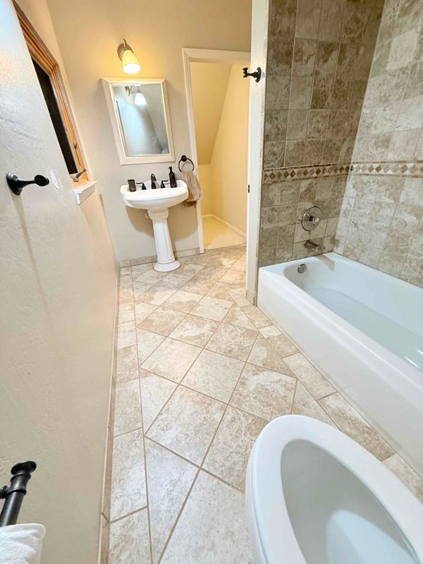 1550 Indian Valley Rd #B - Photo 4 of 30