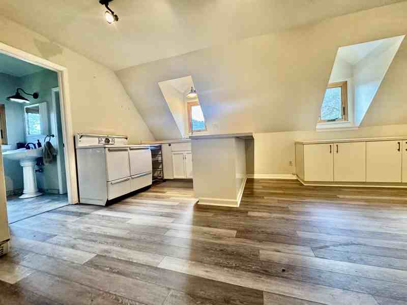 1550 Indian Valley Rd #B - Photo 5 of 30