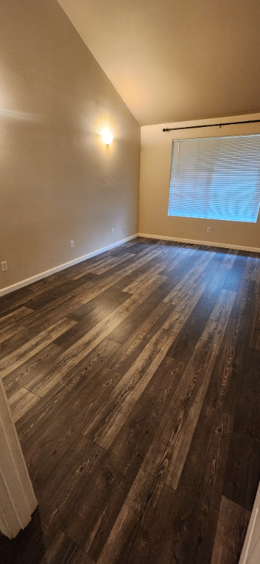 2806 Ne 145th Ave - Photo 7 of 11