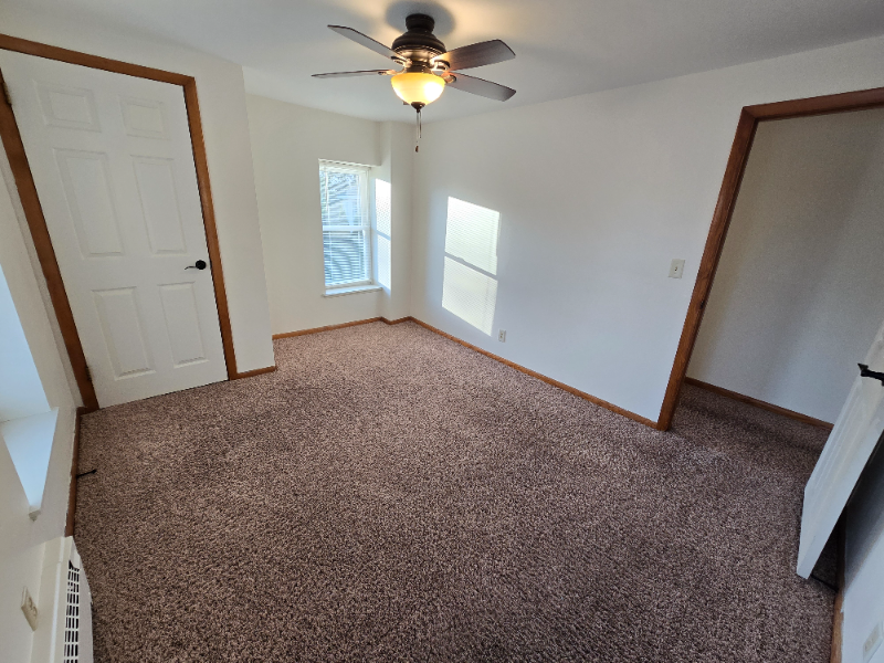 800 W Walworth St #3 - Photo 7 of 20