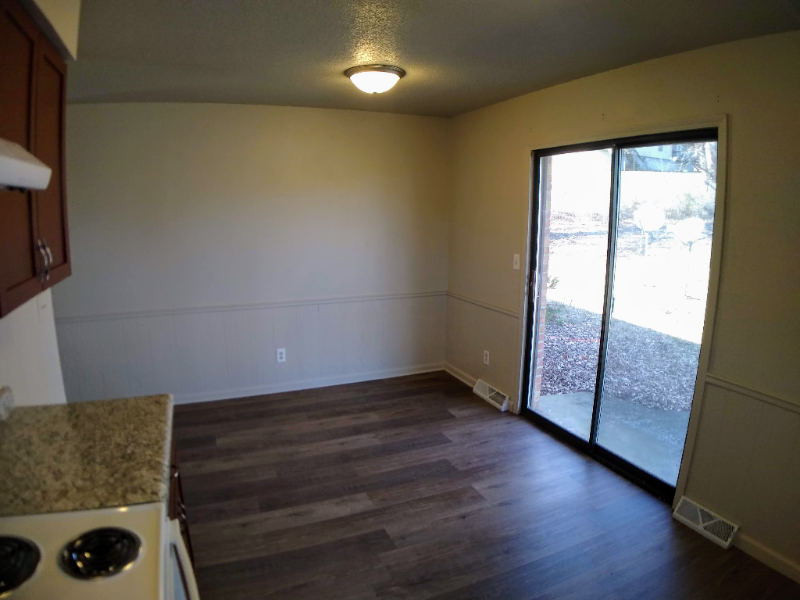 2109 Louis Cir #B - Photo 7 of 14