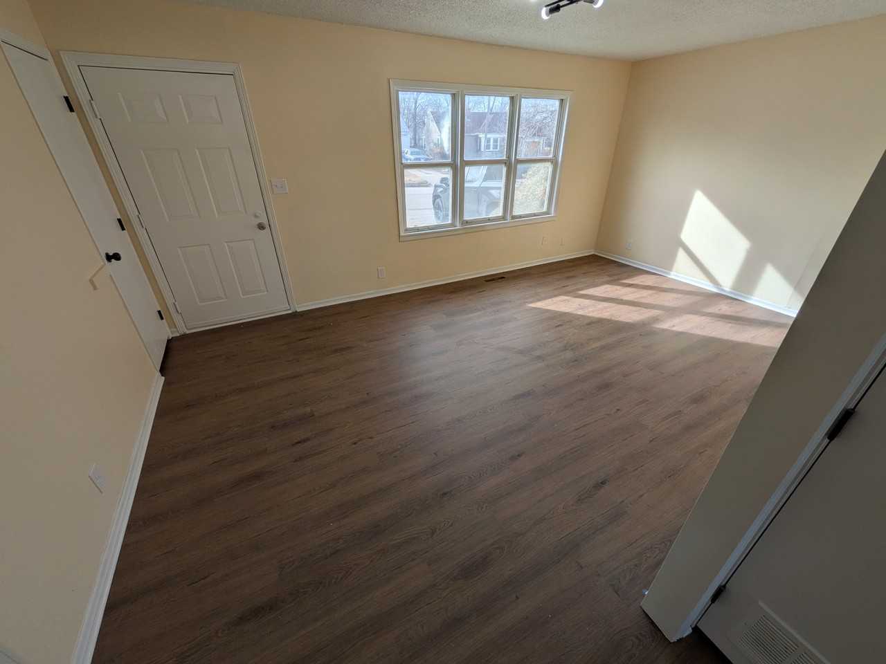 3024 E Carmen St - Photo 5 of 12