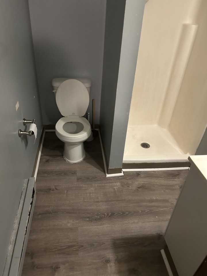 131 Wood St #105 - Photo 6 of 9